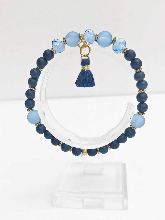 Hübsches Blaues Perlenarmband Aus Verschiedenen Glasperlen Und Hochwertige Acrylperlen
