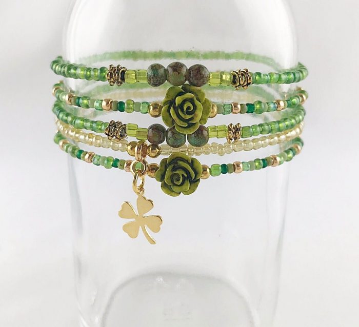 Schönes Armbandset Bestehend Aus 5 Hochwertigen Perlenarmbändern Im Boho Stil