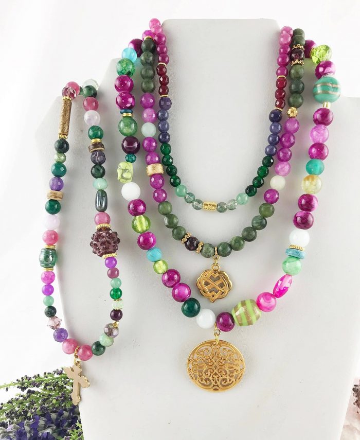 Perlenkette Mit Anhänger Amethyst Jade Gold