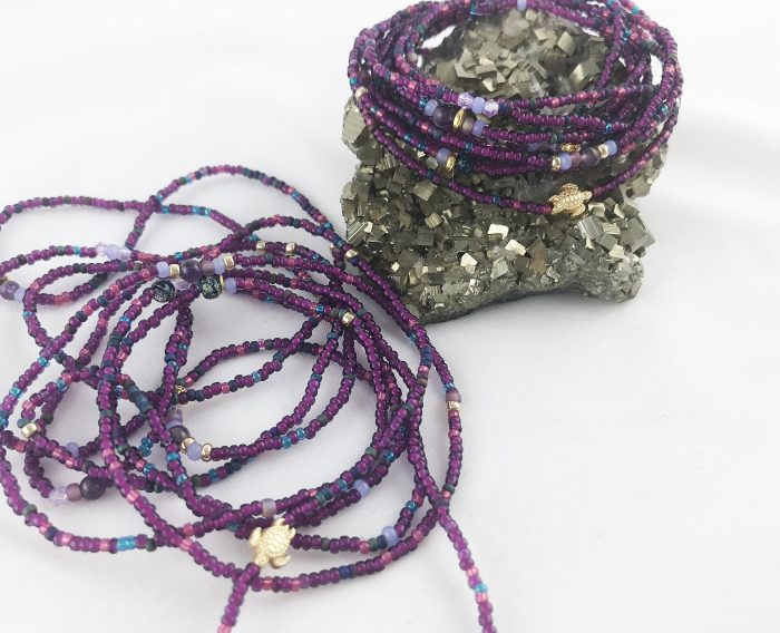 Schönes Wickelarmband Purple Turtle Gold Mit Rocailles - Perlen Und Amethyst