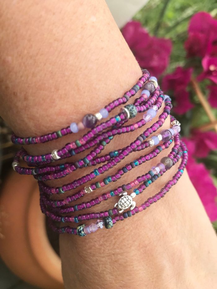 Schönes Wickelarmband Purple Turtle Silber Mit Rocailles - Perlen Und Amethyst