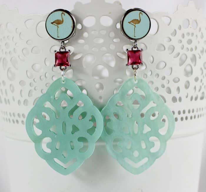 Leuchtende Ohrringe In Hellem Türkis Und Flamingo Motiv