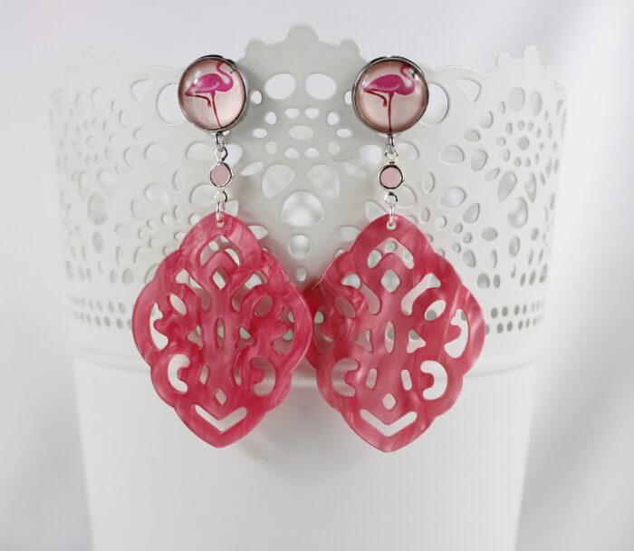Leuchtende Ohrringe In Schillerndem Pink Mit Flamingo Motiv